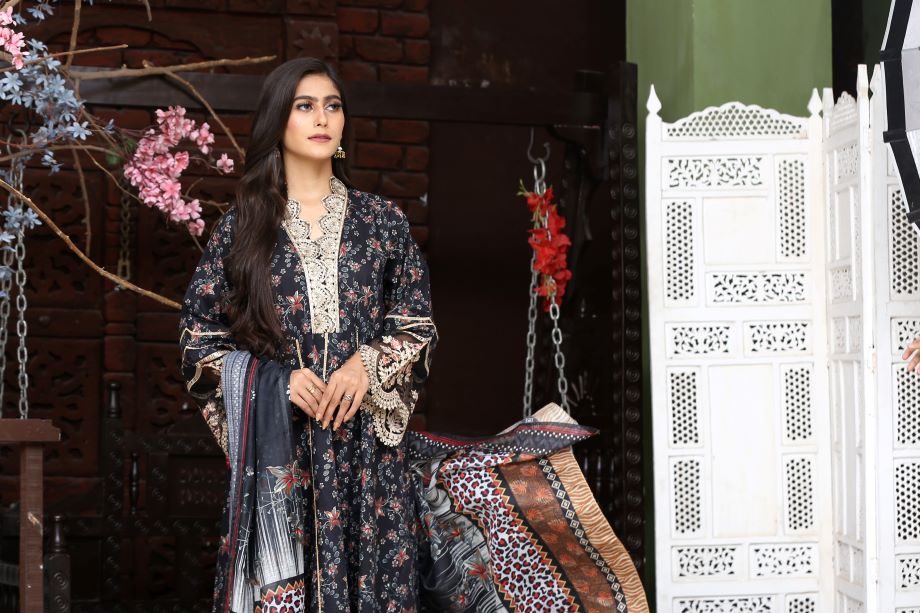 Best Selling -3Pc Embroidered and Printed Long Maxi