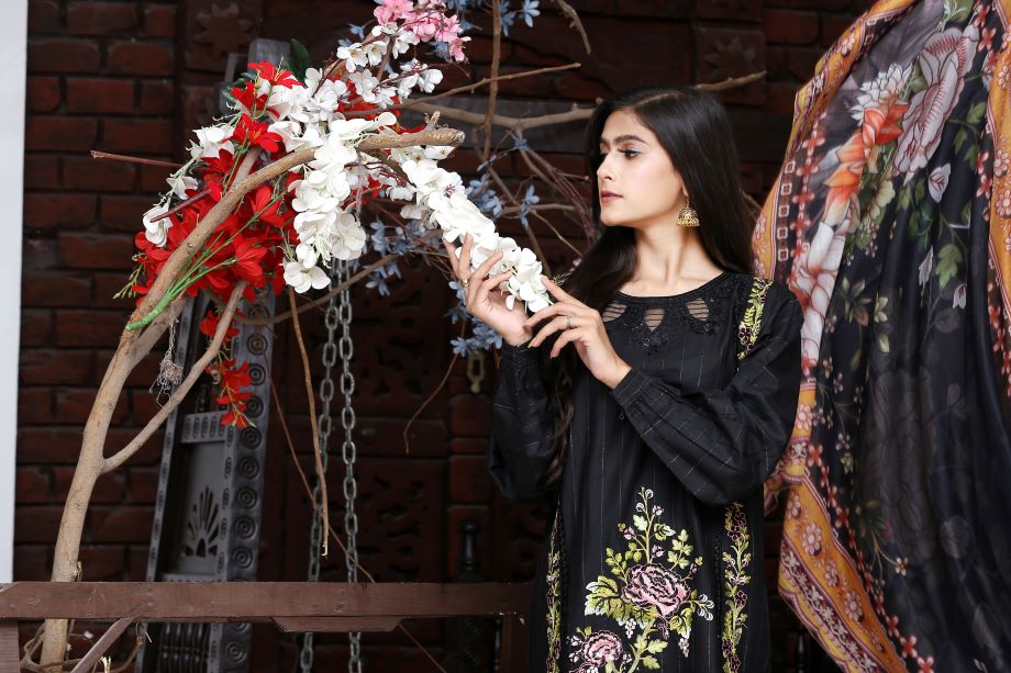 Best Selling - 3Pc Embroidered Dress